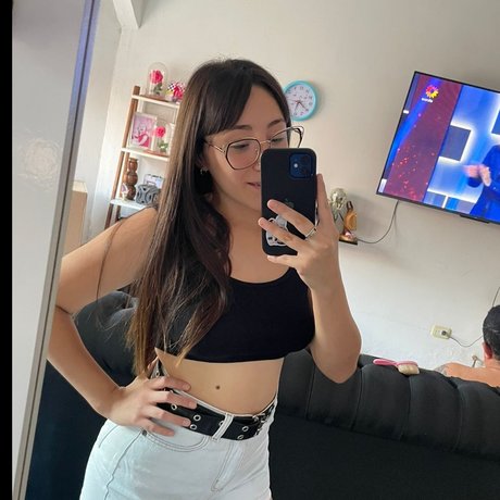 NattashaAmanda freie kunst bild