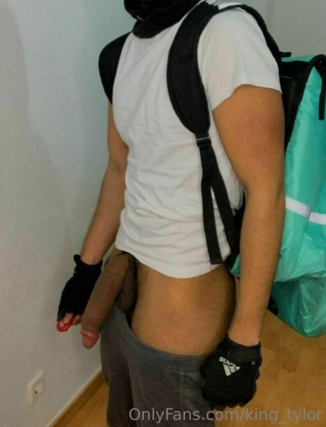 king tylor exklusive heiße fotos