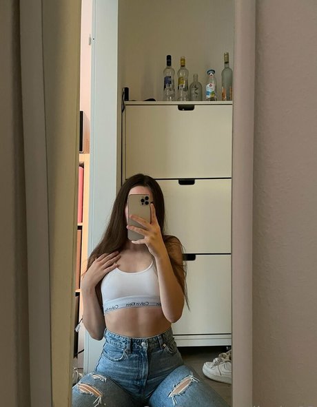 leyla spring erotische heiße galerien