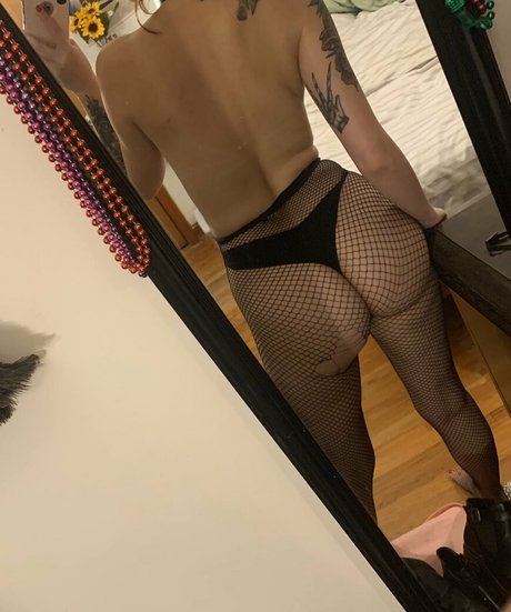 Momjeans x schöne akt galerie