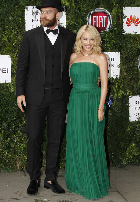 Kylie Minogue erwachsene nackten foto