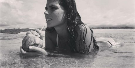 Ariadna Hafez Bilder