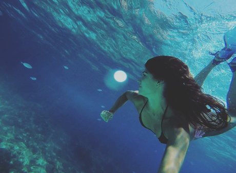 Ariadna Hafez erotische nackte bild