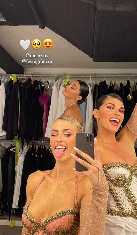 Ariadna Hafez porno akt galerie