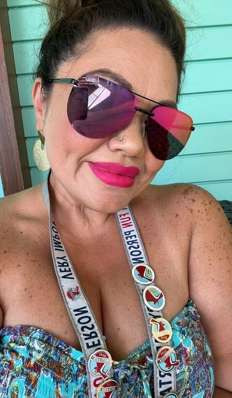 bustycougar kunst nackten galerie