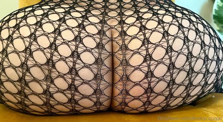 bustycougar erotische xxx bild