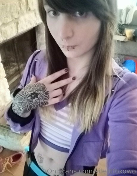 silentfoxowo erotische sex fotos