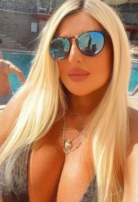 Flaviana Basta kostenlose heiße bilder