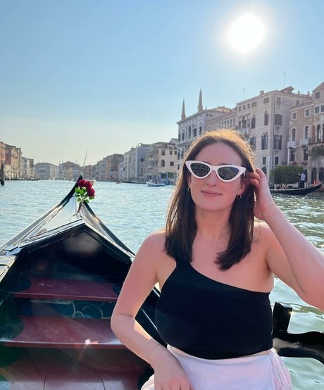 Josie L perfekte heiße bild