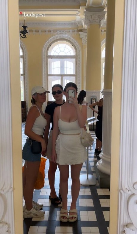 Josie L nackte galerie