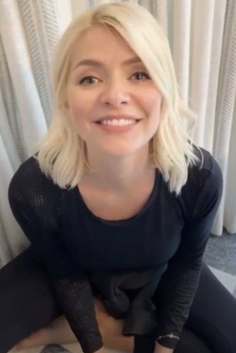 Holly Willoughby erwachsene freie galerie