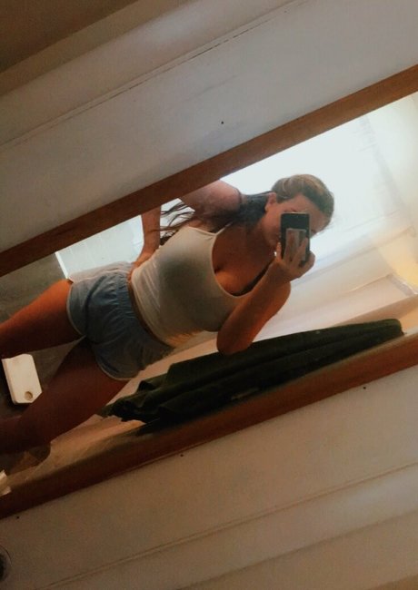 Jackie D nacktheit kunst galerien