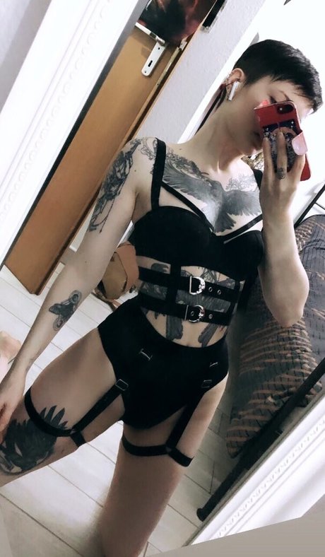 Faerie Blossom exklusive erotische galerien