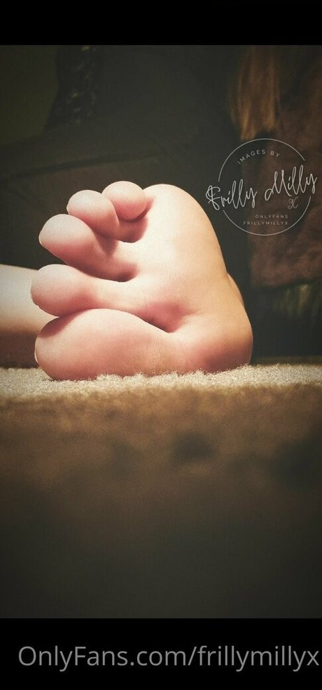 frillymillyx erwachsene kunst bild