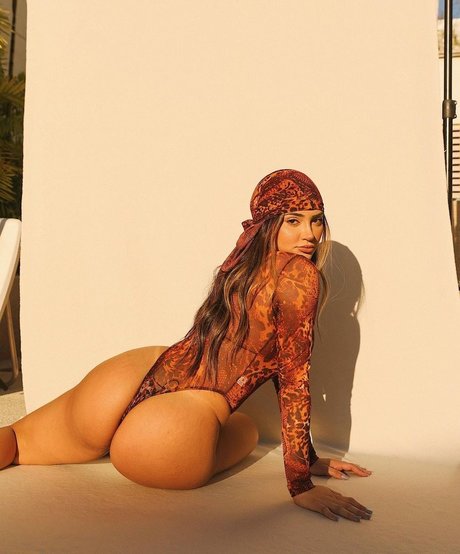 Taina Costa perfekte exklusive archiv