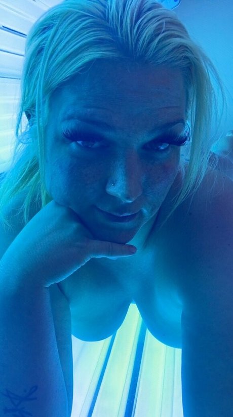 msbayfree erotische pornographische foto