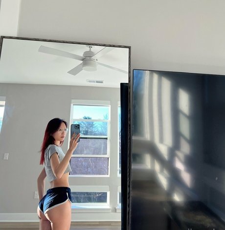 thejinnychu freie pornostar archiv