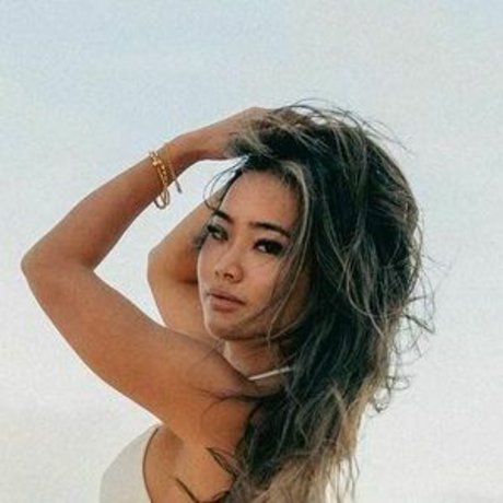 Megkogawa nackt top fotos