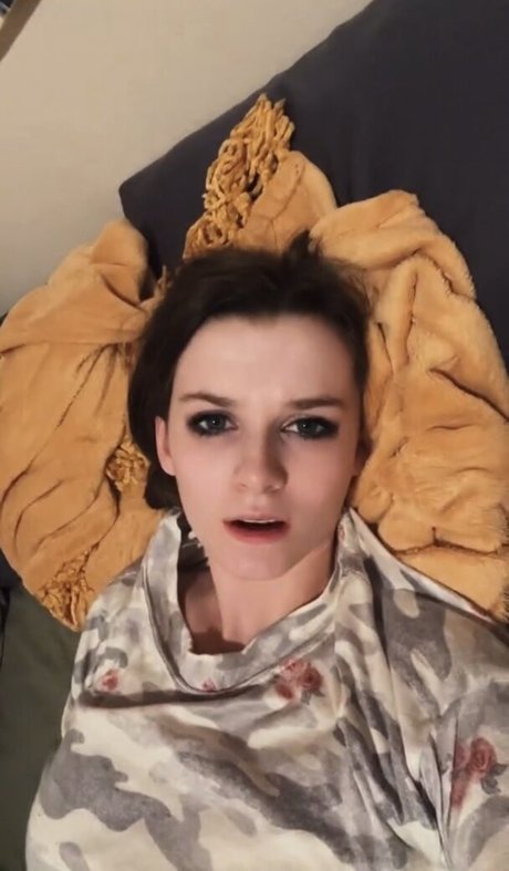 große titten brünette nur fans heiße exklusive bilder