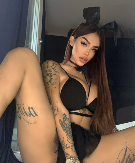 onlysaraluna hd sex fotos