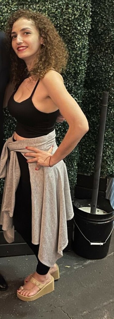 Nina Infinity hübsche nacktheit bild