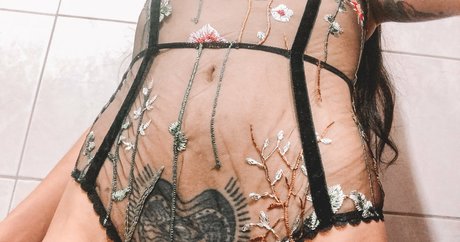 nyandias erotische hübsche foto