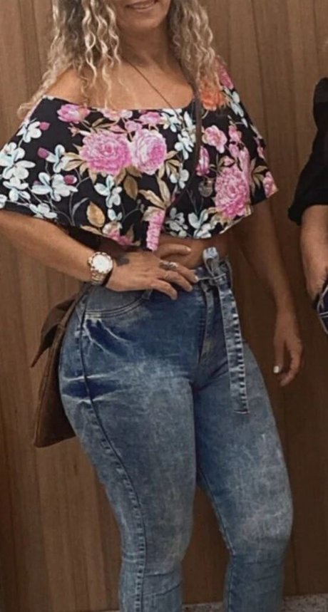 Soninha Coroa top nackt archiv