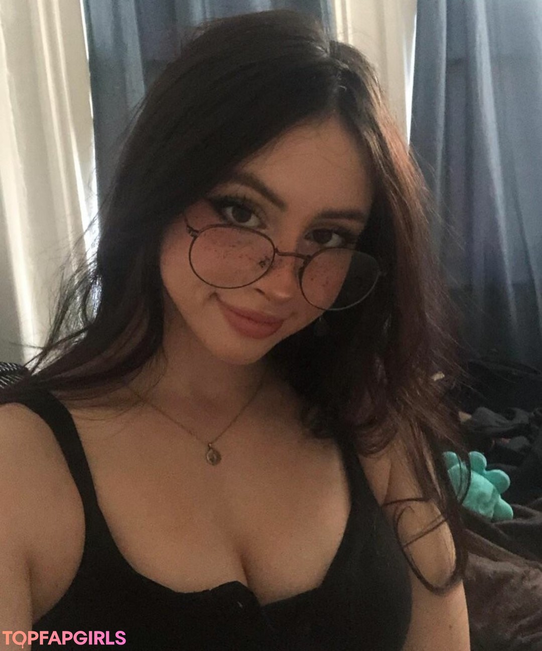 Littlelivbug hübsche sexy bilder