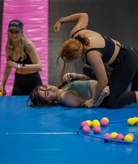 schwarze weibliche onlyfans exklusive sex galerie