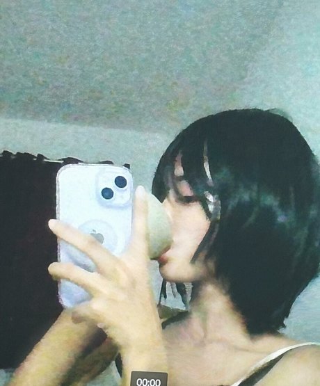 Arihienna model bilder