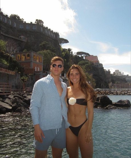 Kylie Holbeck xxx kostenlose bild