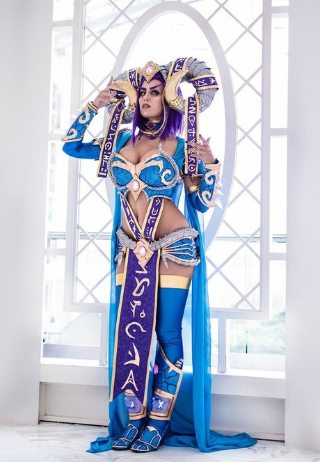 Khainsaw porno nackt bilder