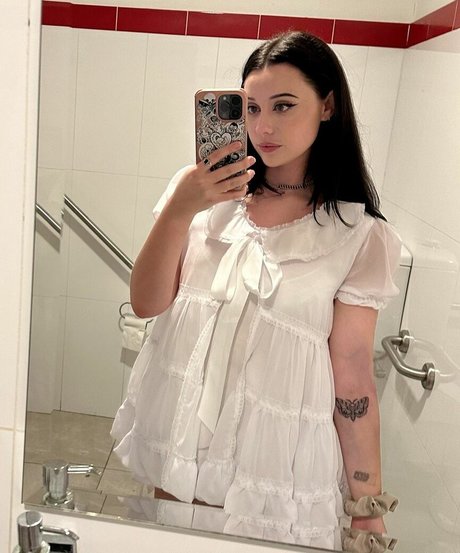 LivBev hd erotische foto