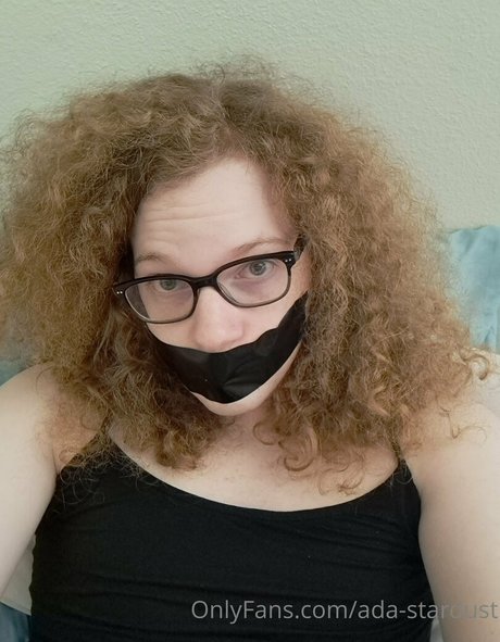 ada stardust model erwachsene bilder