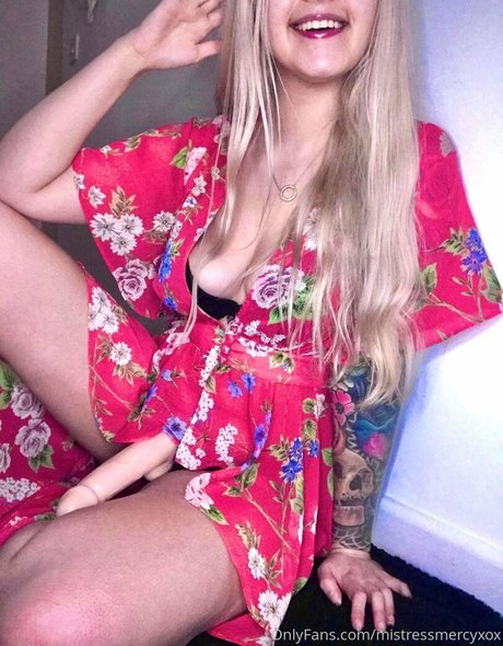 zwerg-trans-onlyfans porno xxx fotos