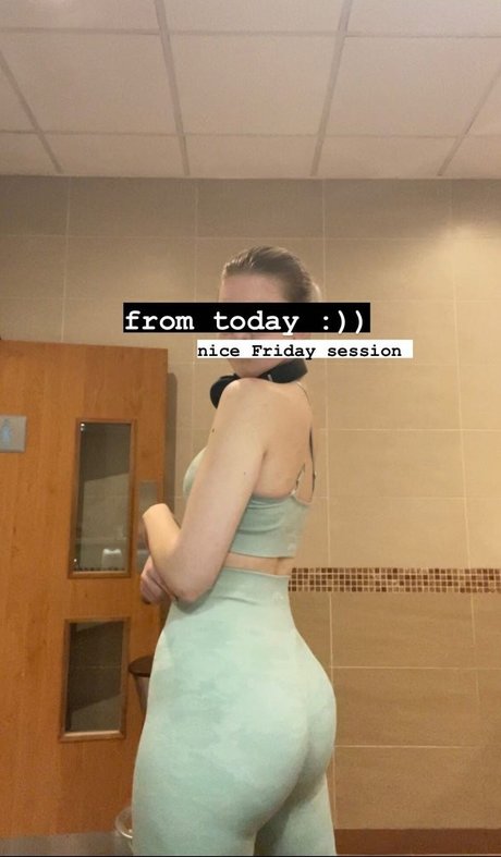 HoxieLoxie top pornostar archiv