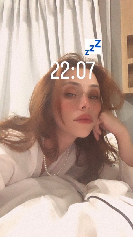 Kamila Oliveira perfekte top galerien