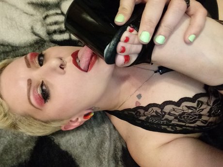 NudeTarotMuse top exklusive bilder