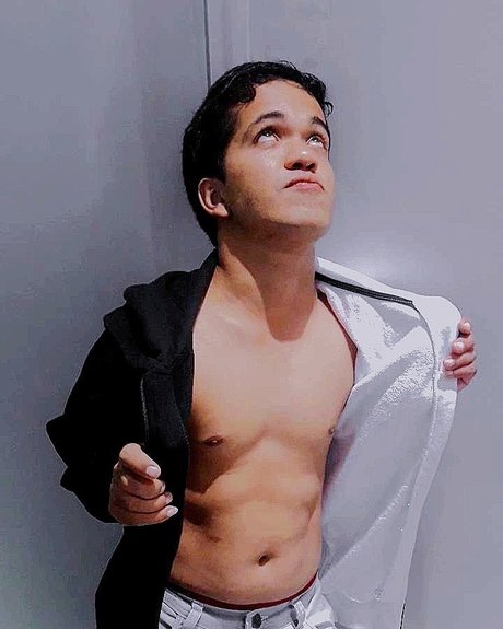 Peque oCojudo pornostar exklusive galerien