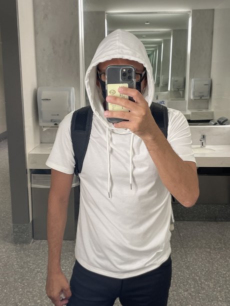 Pepe Pistache nackt freie foto