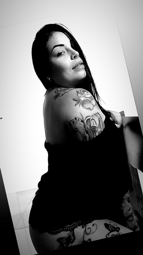 Pollyana Oliveira xxx sexy bilder