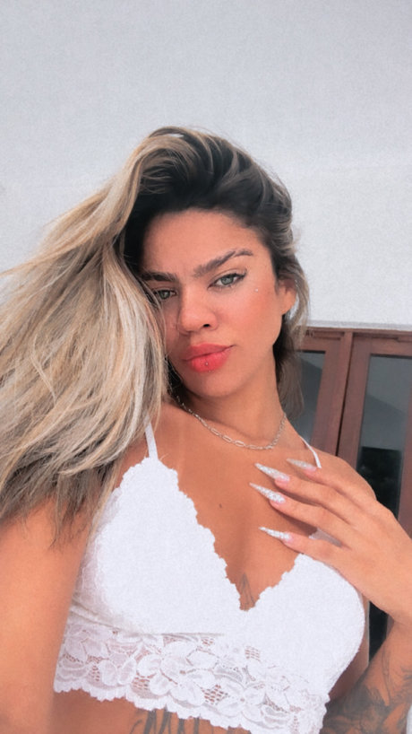 Lilit Fernandez pornographische galerien