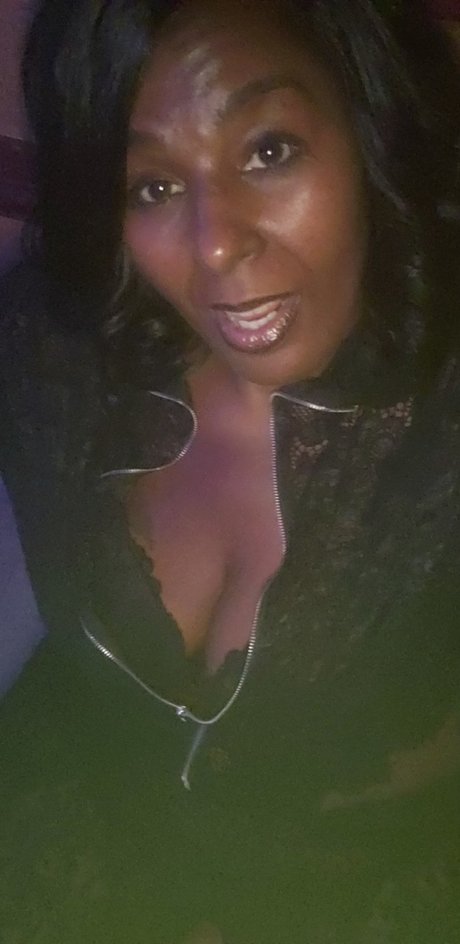 terrina campbell model hübsche foto