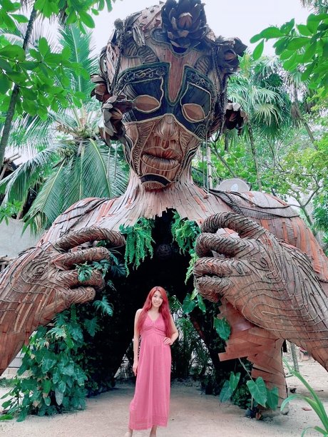 Queen Angels schauspielerin perfekte bild