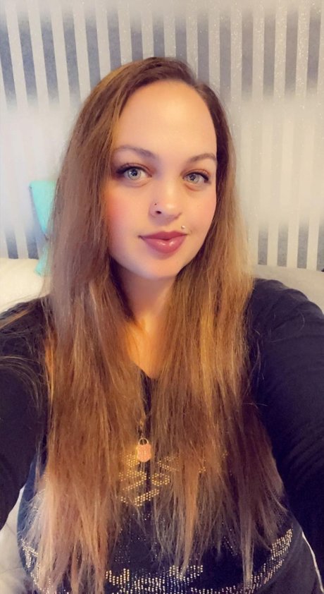 QueenSamantha hd nackte bilder