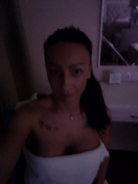 Princess Merilyn kostenlose sexy bild