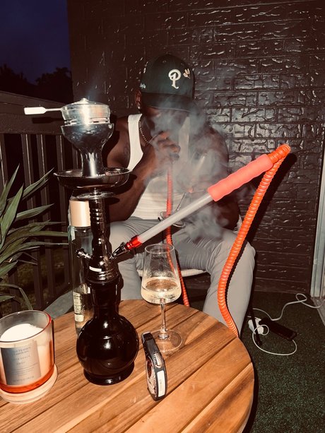 444 perfekte pornostar bild