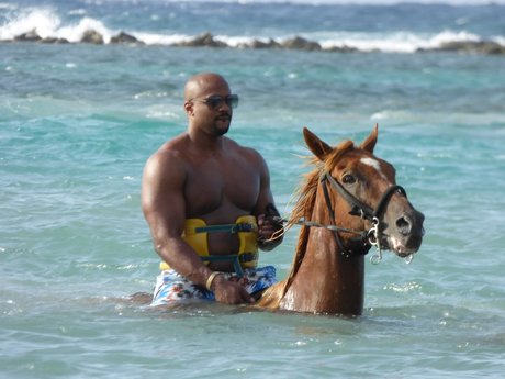 Riley Cox perfekte beste bilder