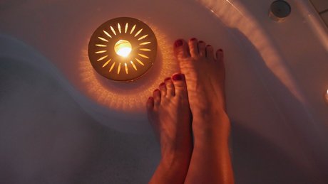 Riamara schauspielerin nackte bild