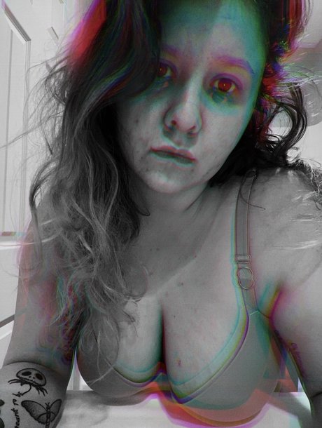 Rhiannon Langstaff exklusive nackte galerien